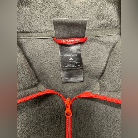 The North Face Men’s 1/4 Zip Fleece - Picture 4 of 4